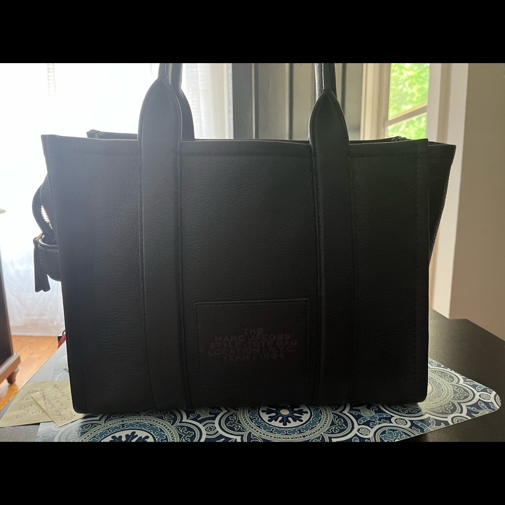New black Marc Jacobs small The Tote Bag only carried it twice